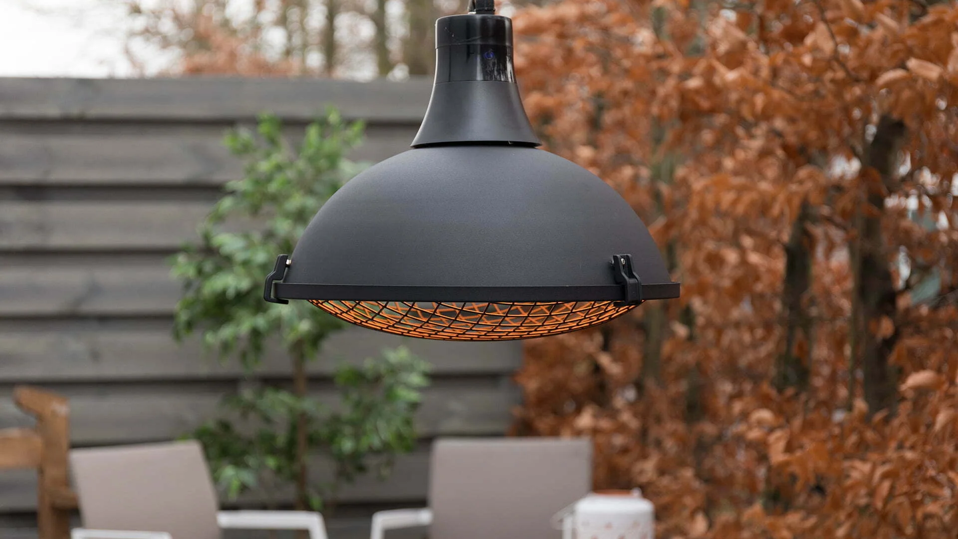 Indus II Pendant 2100W piekaramais terases sildītājs